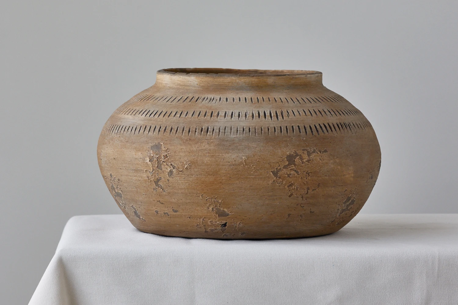 Earthy Decorative Ceramic Vase Vintage Scandinavian Style Vintage Home Decor Tabletop Crafts Farmhouse Decorations