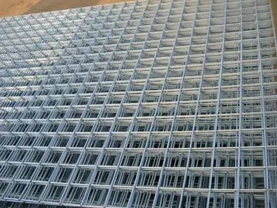 Aluminum Steel Electro galvanized welded iron wire mesh Chain Link Fence weight barbed wire