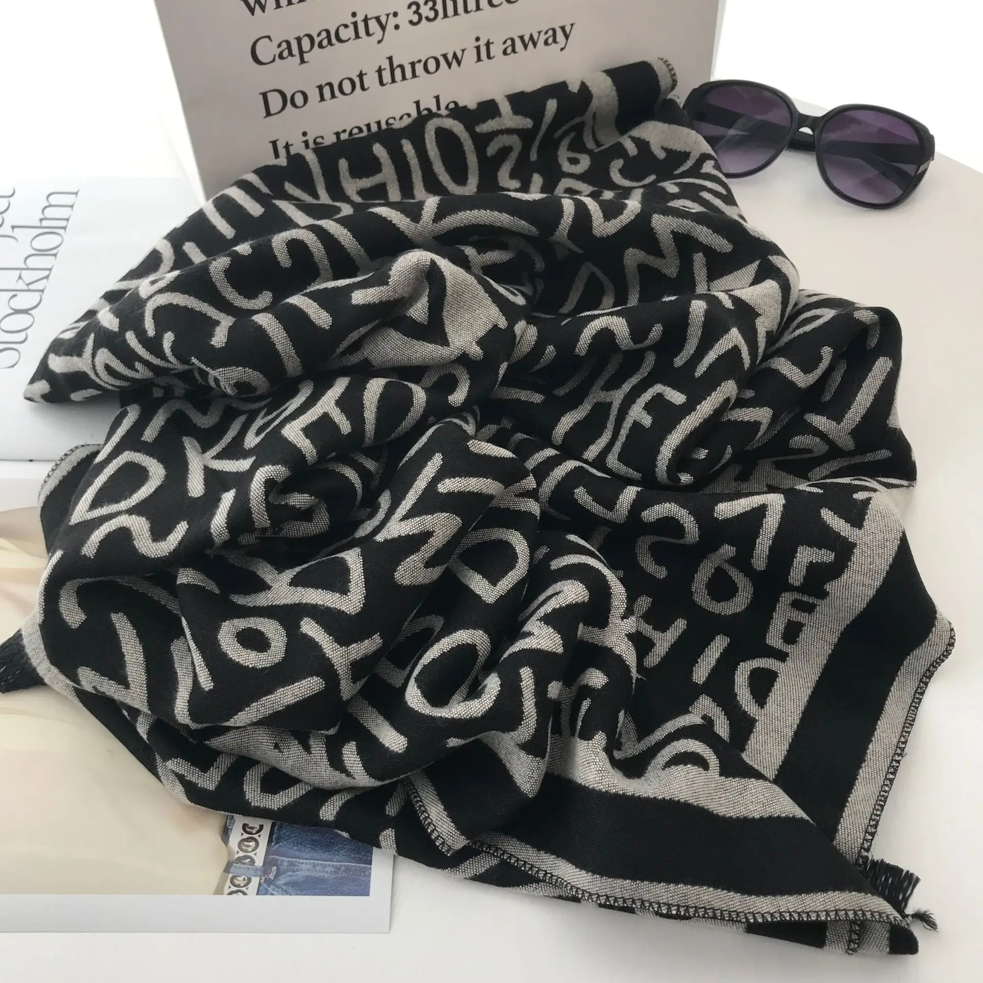 ZANDY OEM Daily Use Long 190*65cm viscose Scarf Winter Floral Printed Scarf New Design Wholesale