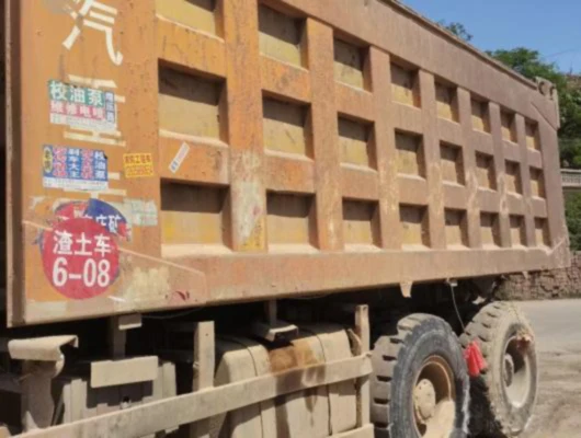 Weichai engine Shaanxi Automobile Delong F3000 heavy truck 380 horsepower 8X4 7.6 meters used tipper trucks