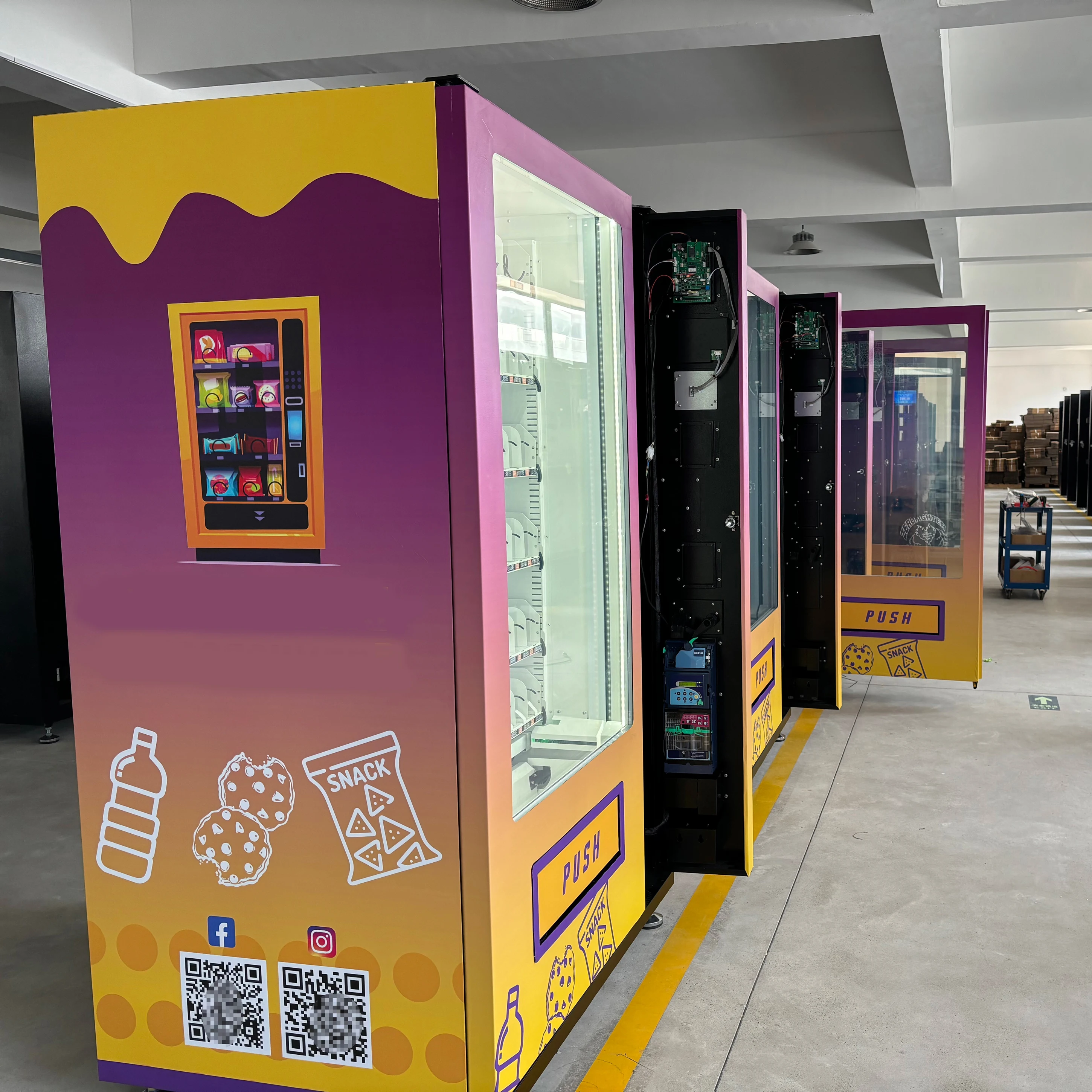 A user-friendly snack and  drink vending  machine suitable for any locations