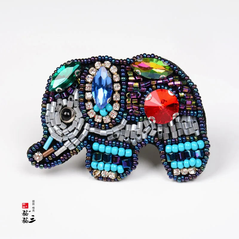 
GUGUTREE embroidery beaded elephant patch cartoon patches badges applique patches for clothing SK-45 