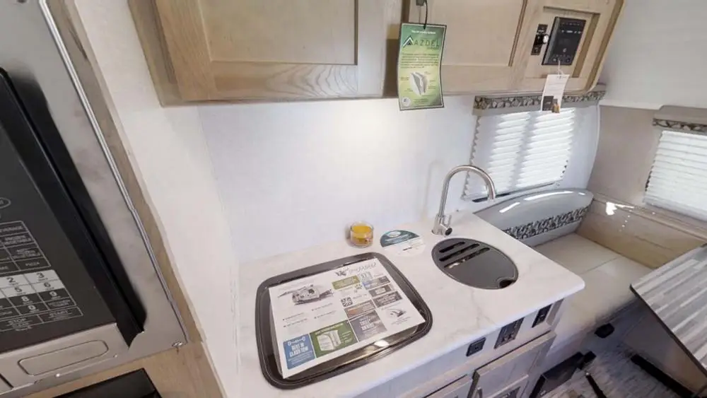 The Best Pick up Camper Car Camping Vehicle Overland Trailers Caravan