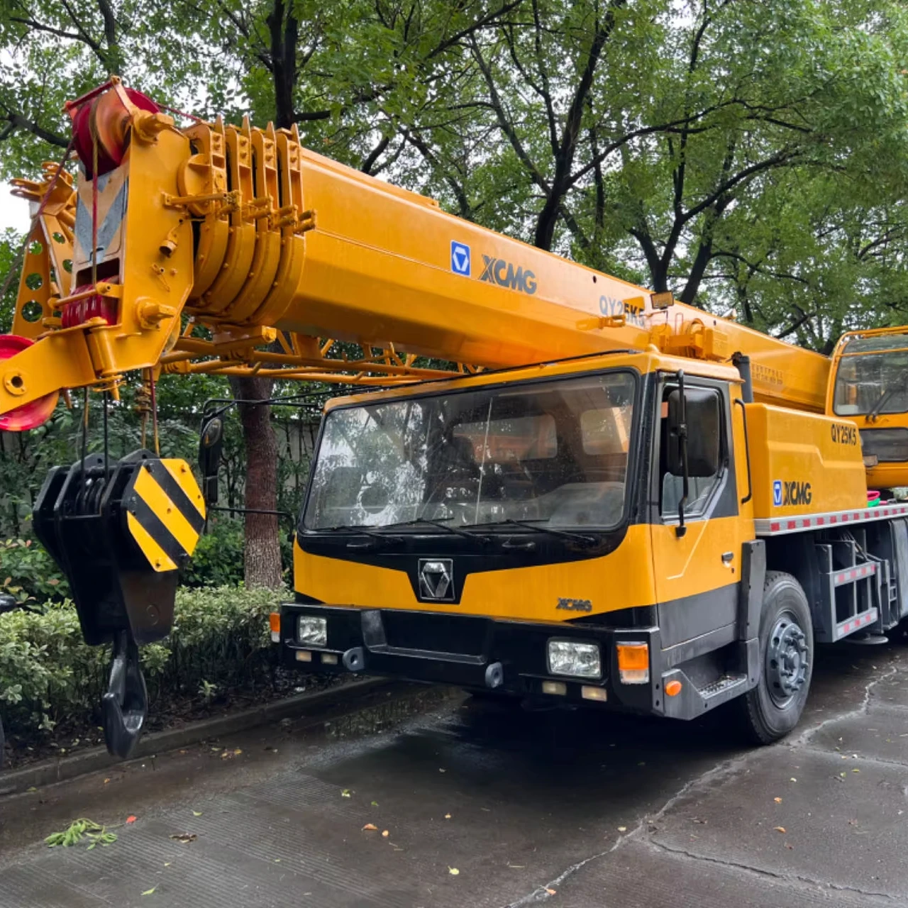 Отличное качество подержанного автокрана 25 тонн 50 55 100 мобильный кран б/у