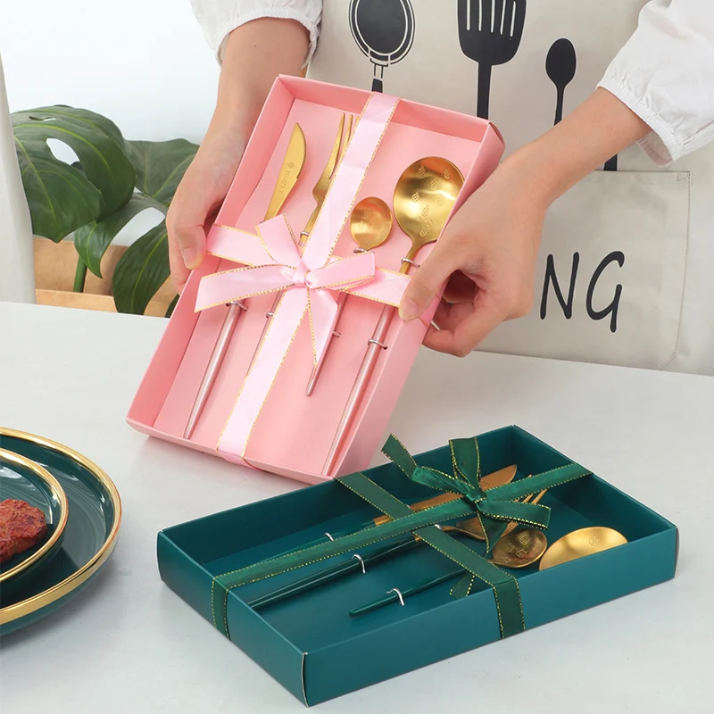 Buygo Reusable 4pcs Custom Silver Portugal Flatware Stainless Steel Cutlery Set Dinnerware with Gift Box