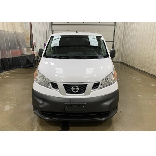 Предварительно использованный 2019 Niss an NV200 компактный груз доступен для доставки