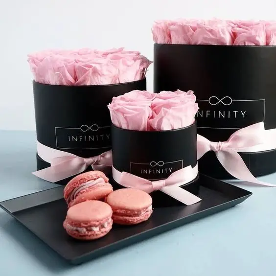Custom Logo Luxury Customized Black Round Rose Gift Packaging Cylinder Cardboard Hat Flower Box With Logo