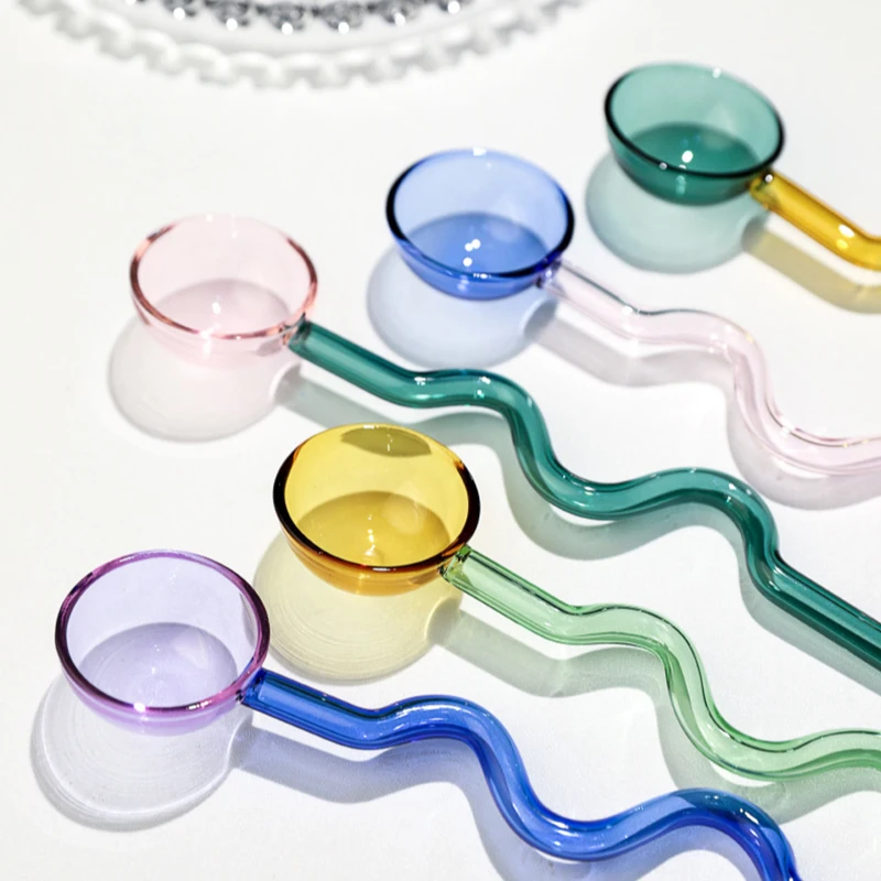 Wholesale Creative Twisted Borosilicate Glass Spoon Colorful Long Handle Serving  Ice cream salad Glass Spoon
