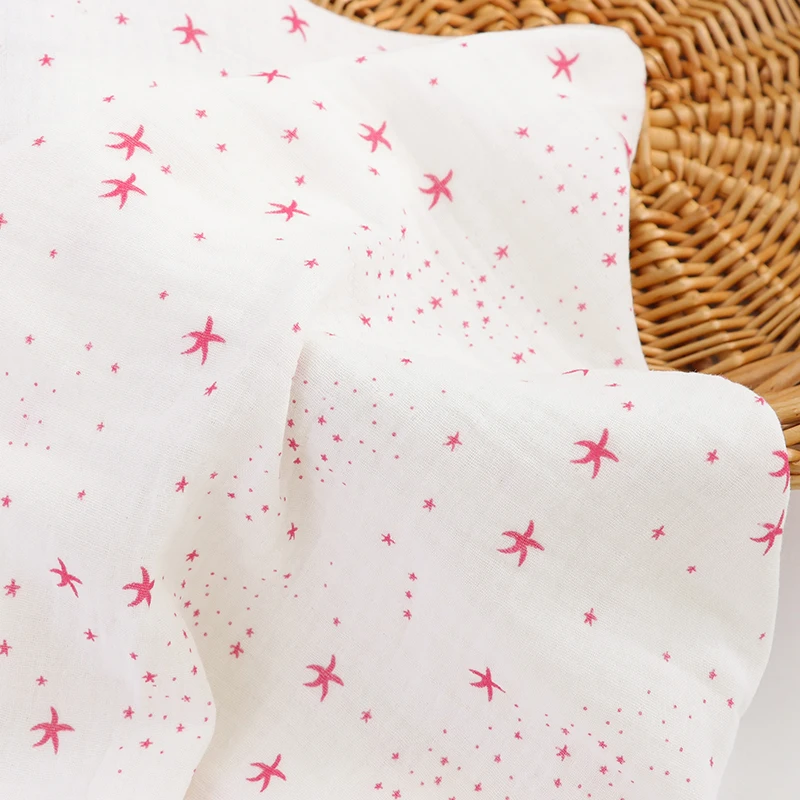 2023 factory wholesale custom designs star print 100% Cotton Double Gauze muslin crinkle print fabric for garments and swaddles