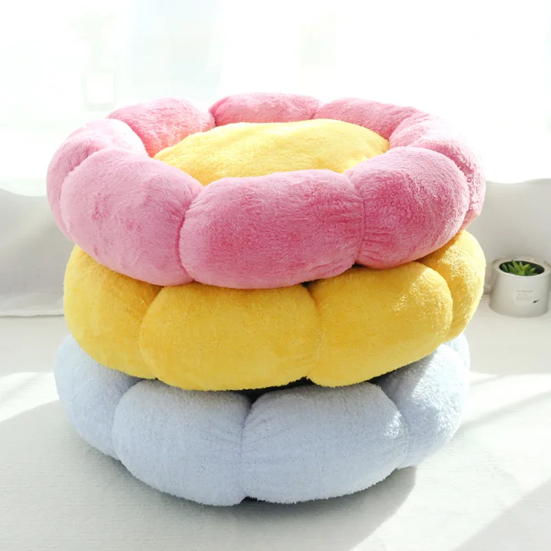 Flower Petal Puppy Bed Soft Stuffed Pet Thickened Pad Sleeping Nest Winter Animal Warm Kennel Pet Sofa