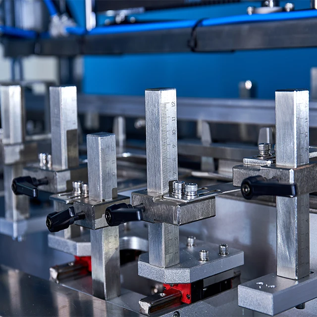 Full automatic cookie food horizontal paper carton box packer flow packaging machine equipment