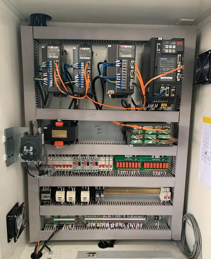 VMC740 Cnc Vertical Machining Precision Center Spare Parts Fanuc Machinery Repair Shops from Shandong WEIDA MITSUBISHI SIEMENS