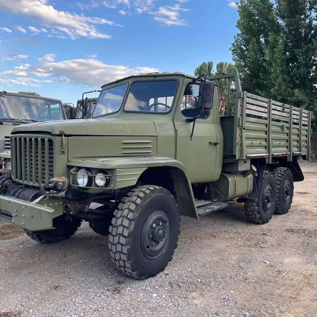 Used  DongFeng 6x6 Off Road Truck Tractor Towing Truck DongFeng 240 with good price