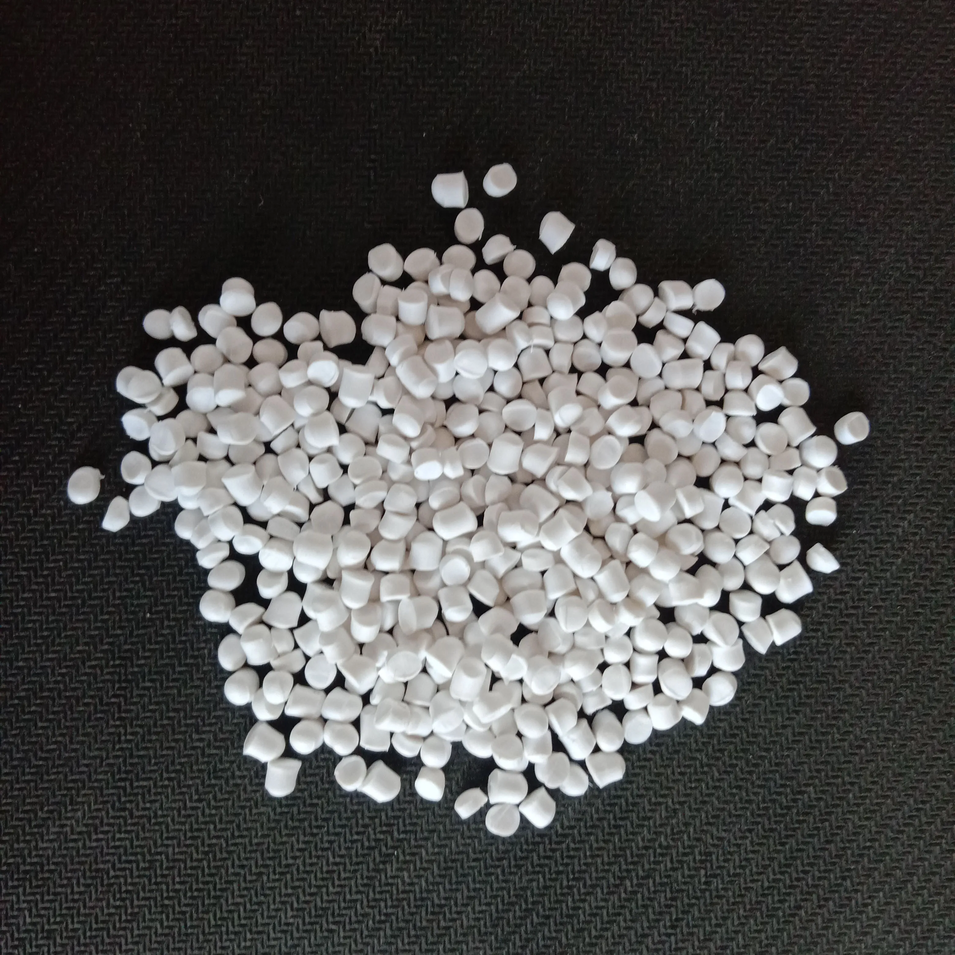 Factory price sale pvc pipes raw material general plastic granules for Injection molding
