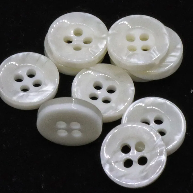 Продажа высококачественных настраиваемых кнопок одежда забавные пластмассовые кнопки для рубашек