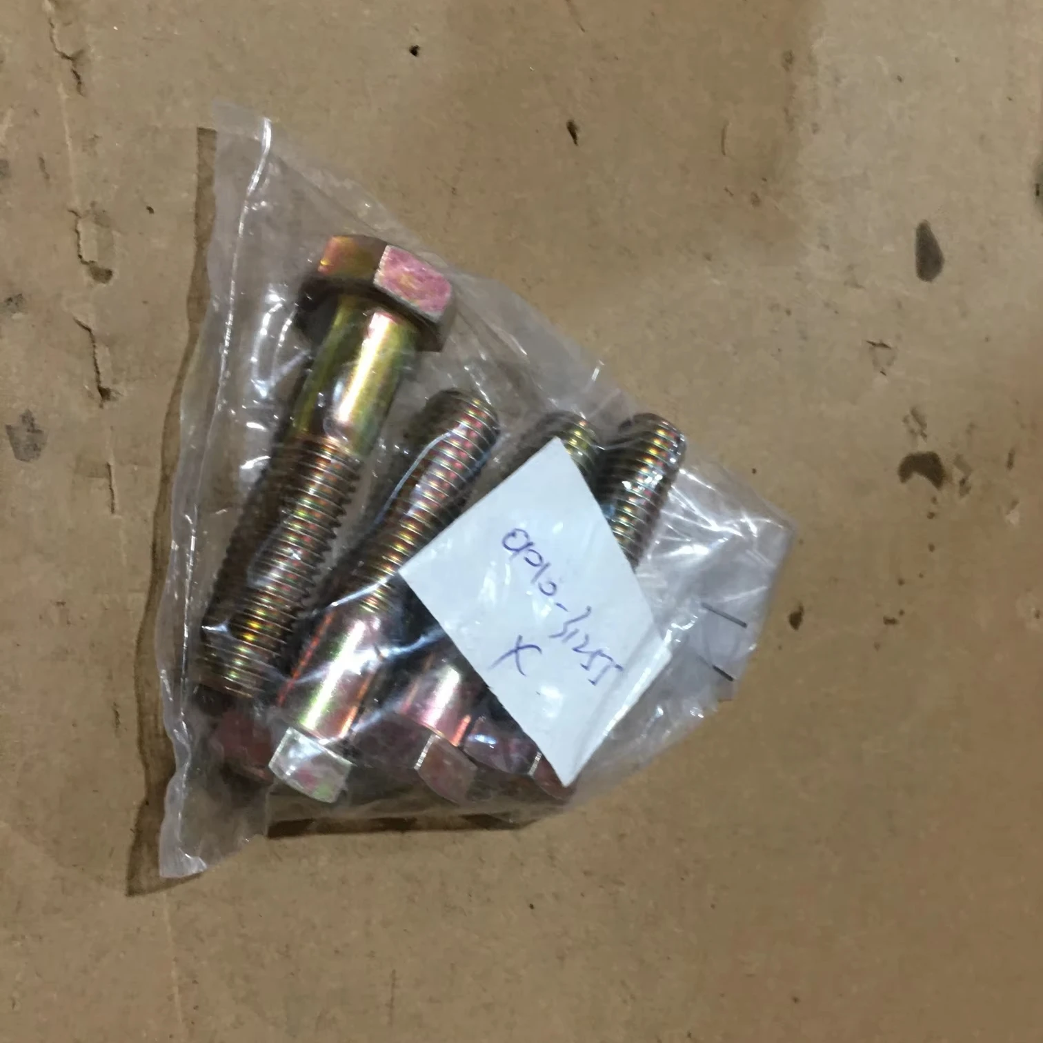 Manufacture wholesale selling products 01010-31255 bolt for bulldozers d85a-12 d80a-12 d70 d75s-2