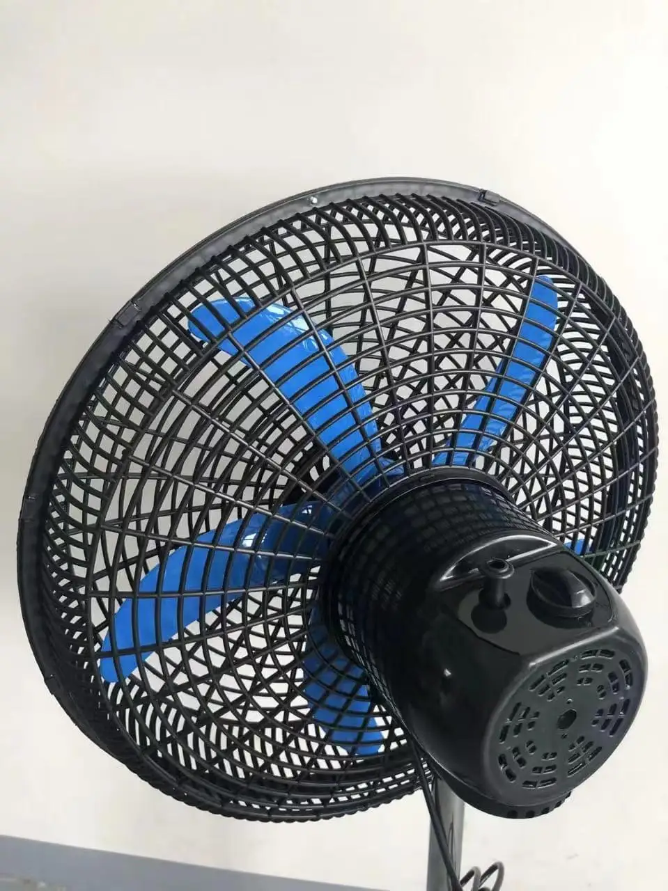 best quality good price powerflu pedetal fan taiwan style fan 18inch