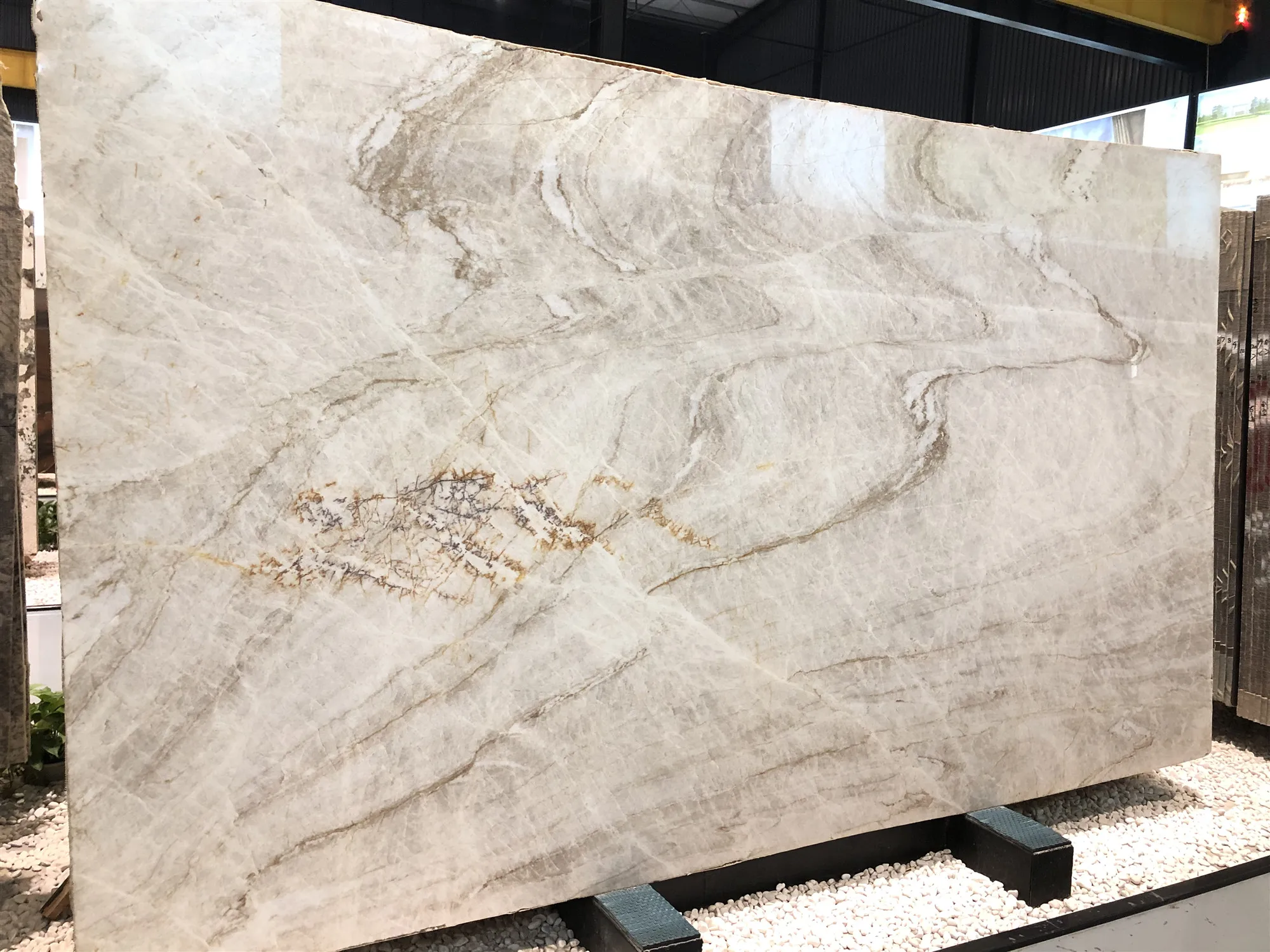 Elegant customized kitchen Taj mahal quartzite countertop bar top