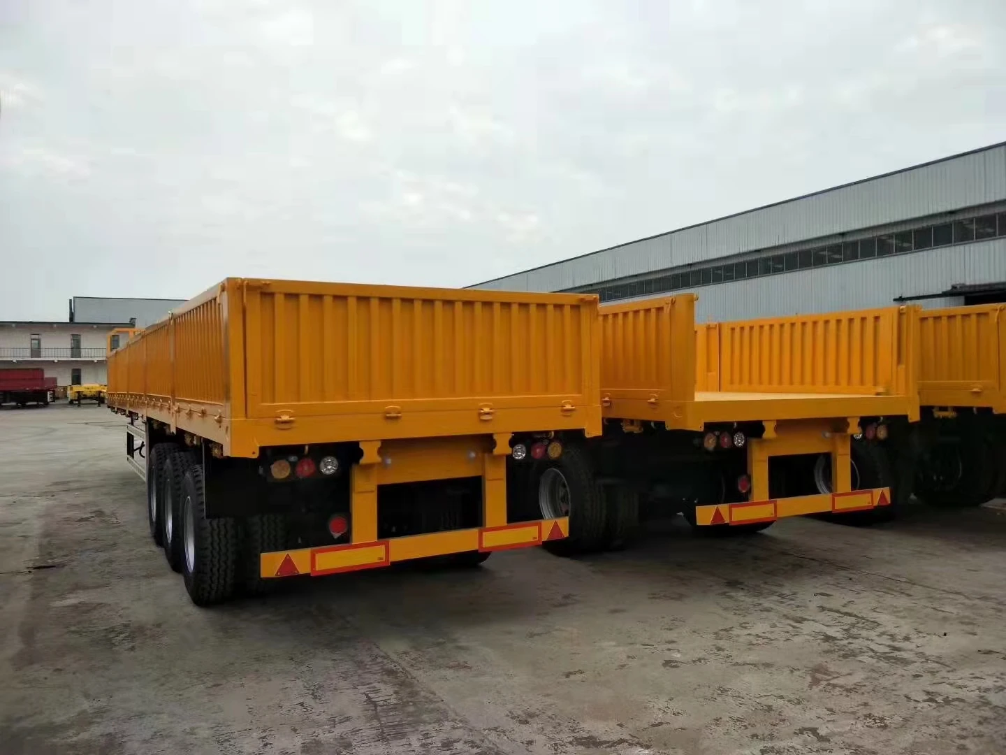 Stake semi trailer 40ft 60 tons flat bed cargo trailer side panels 4 Axle flatbed side board semi trailer