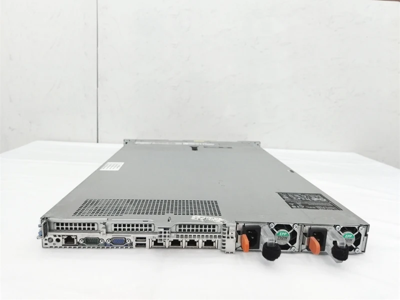 Best seller PowerEdge R640 8xSFF Silver 4210 DDR4 16GB 750Wx2 PSU 1U rack Server