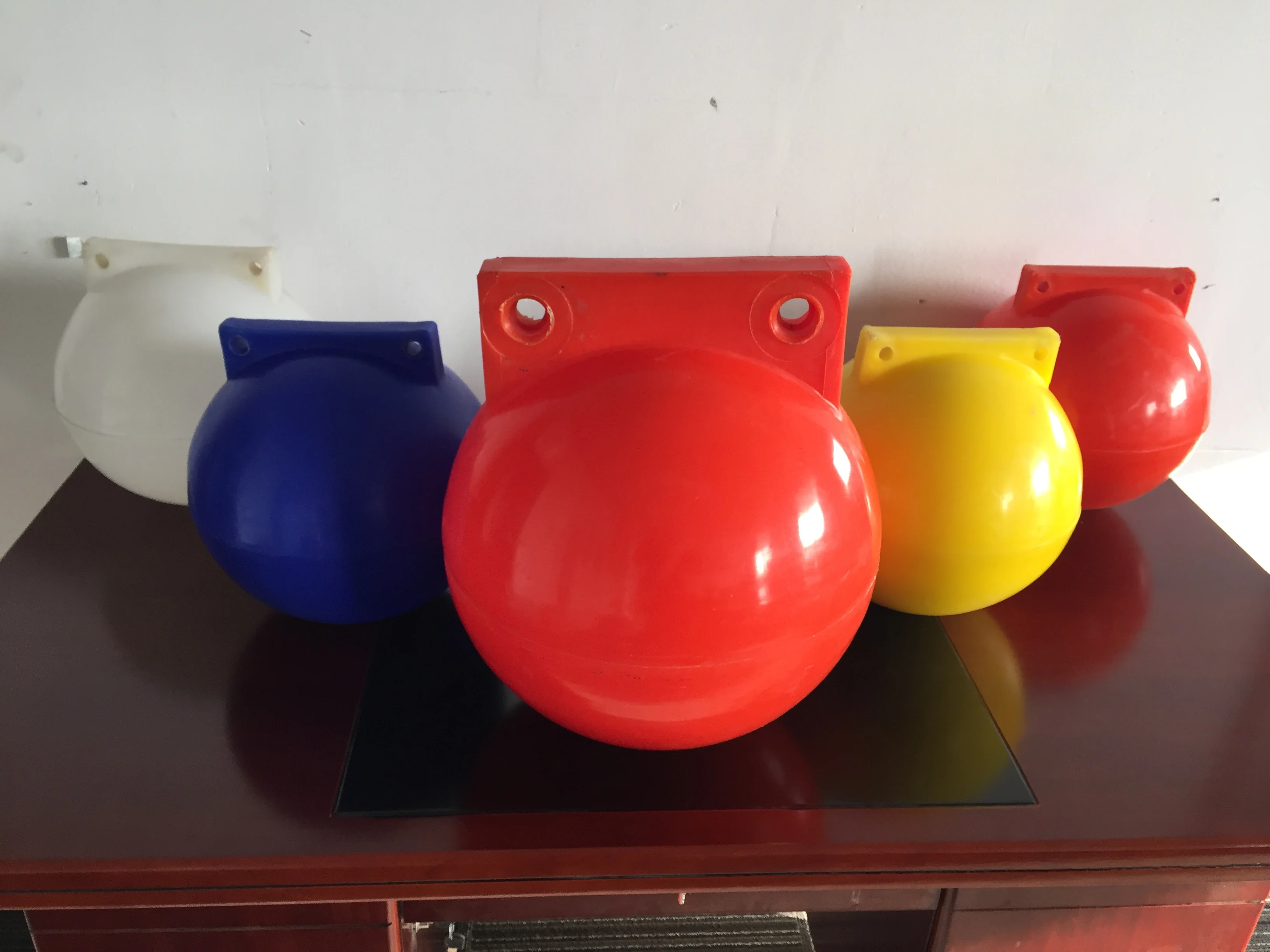 Two-ear Sea Buoy Warning Signs Molding Plastic Fishing Buoy Aquaculture Floating Ball Marine Buoy Floats