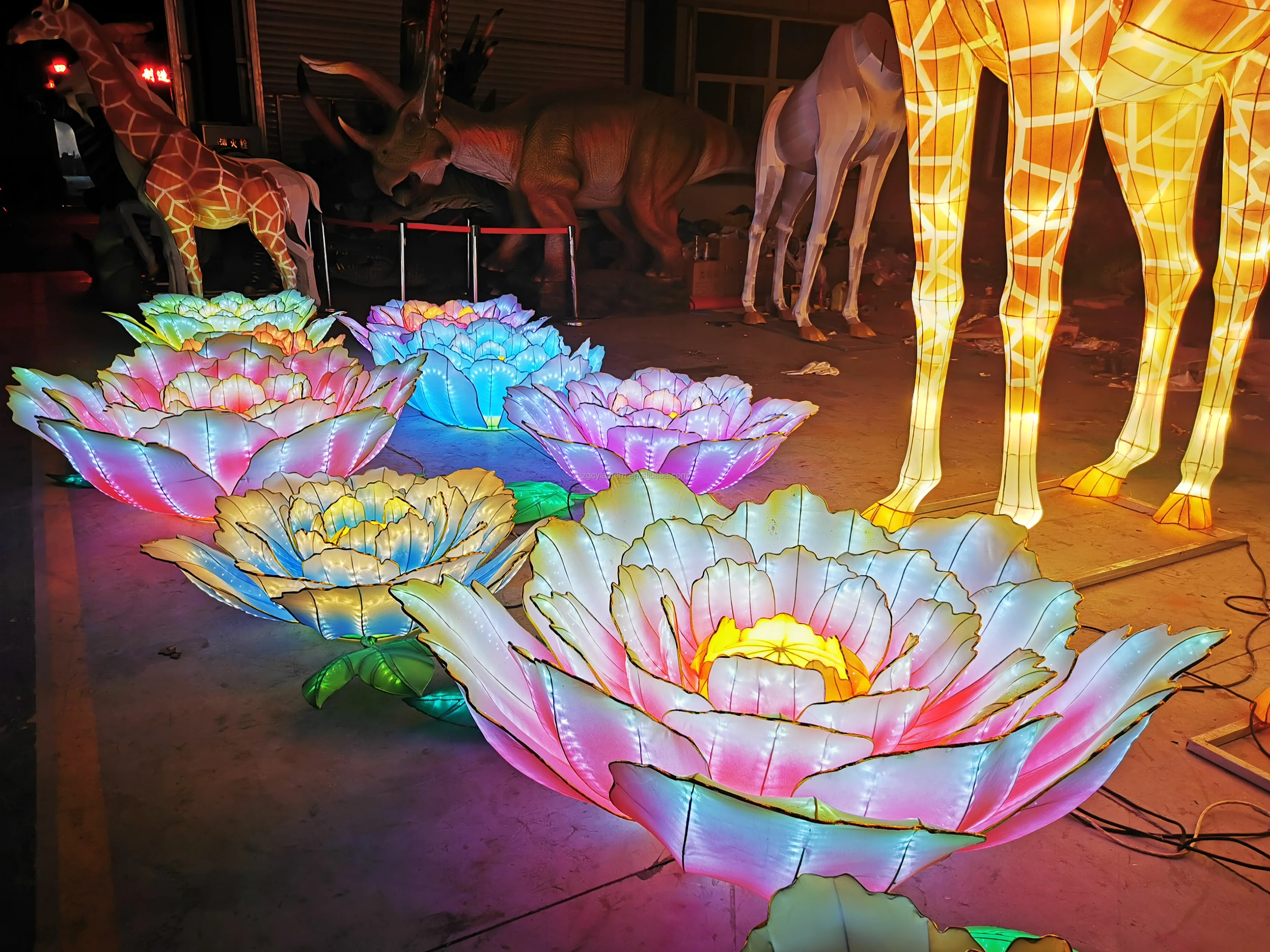 Chinese traditional festival decoration plant lotus led lanterns flower lanrern Outdoor theme park