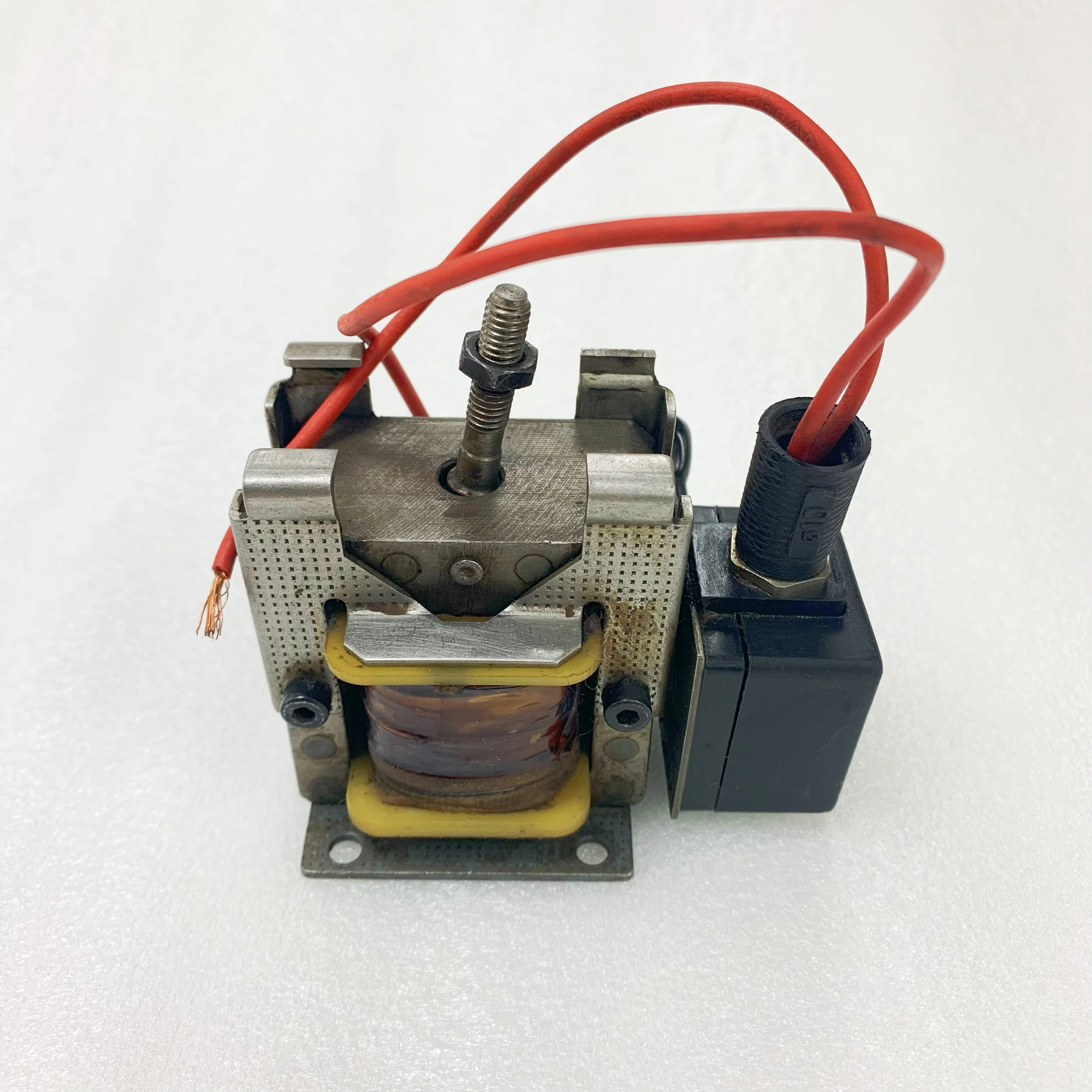 Original Used 00.783.0477 42.111.031 MV.050.142 GTO Front Lays MO Impression Magnet for Printmaster GTO52 Machine Press Parts