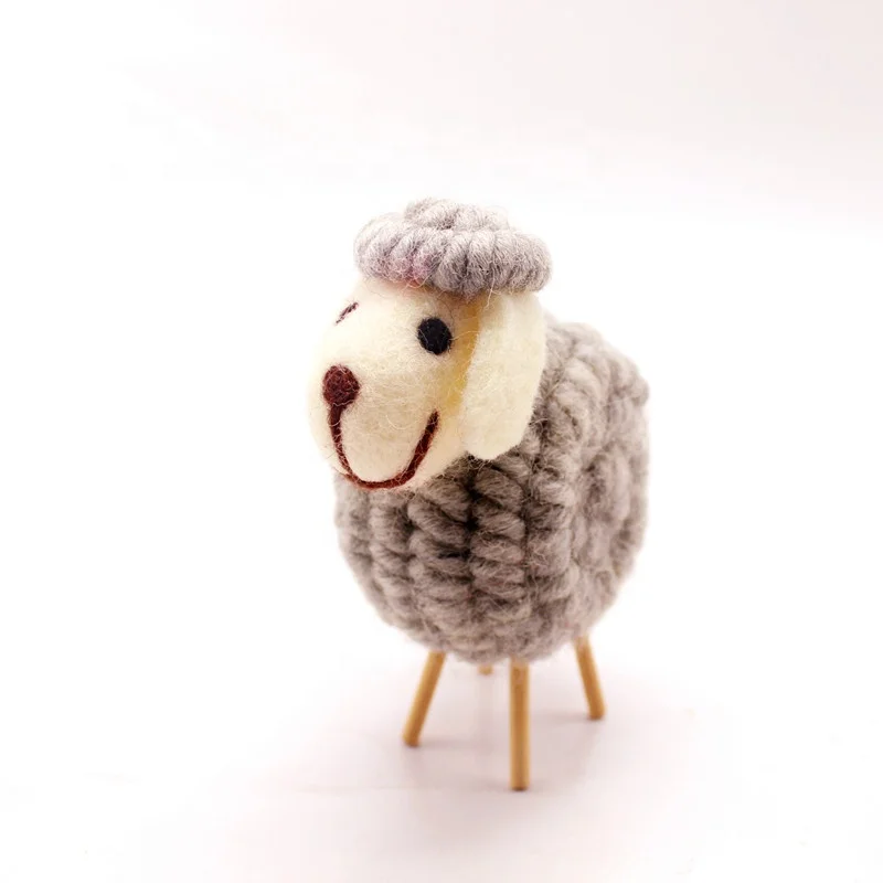 
New design Christmas gift wool Felt sheep/reindeer Christmas HangingTree decoration 