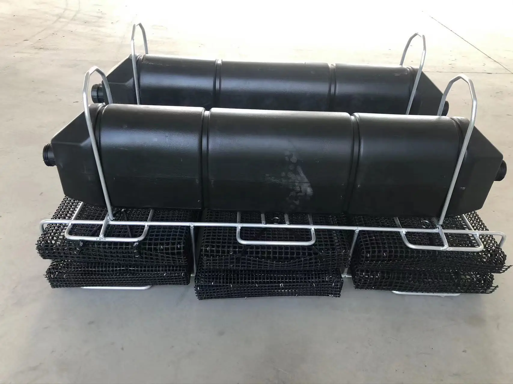 China manufacturer Aluminum Oyster Growing Cage designed for bad weather