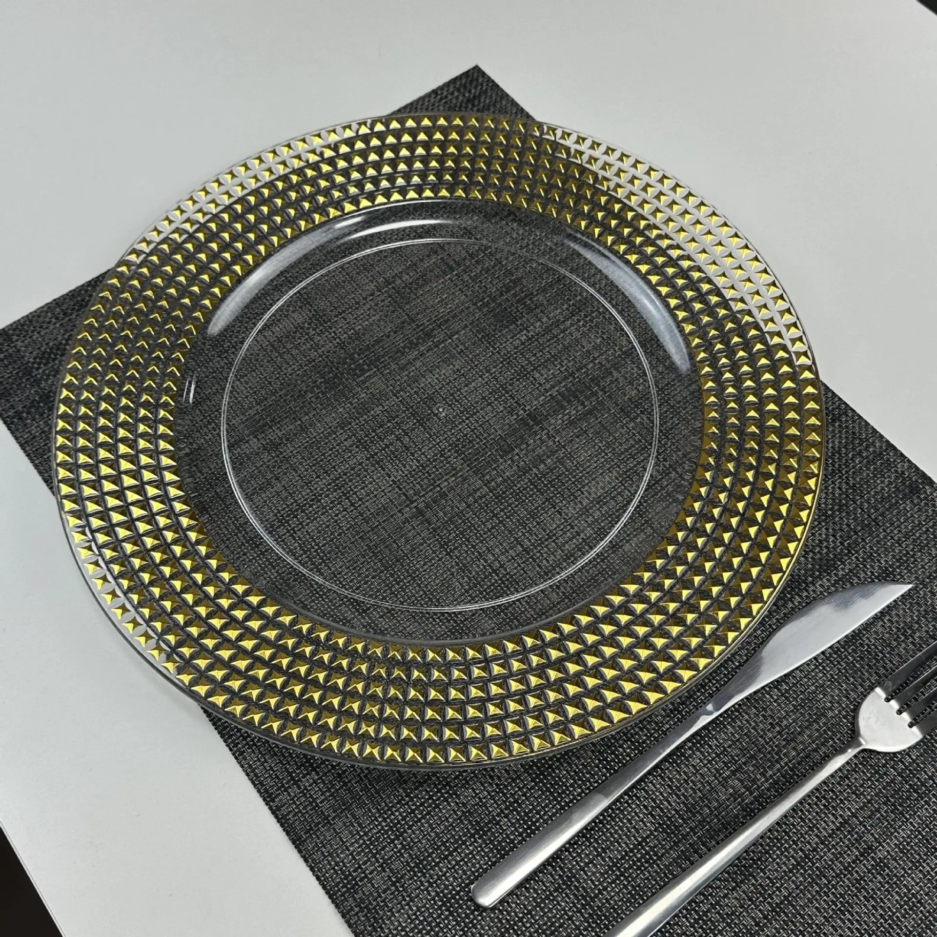2025 table decoration party event round 33 cm clear dotted charger plate with gold and silver