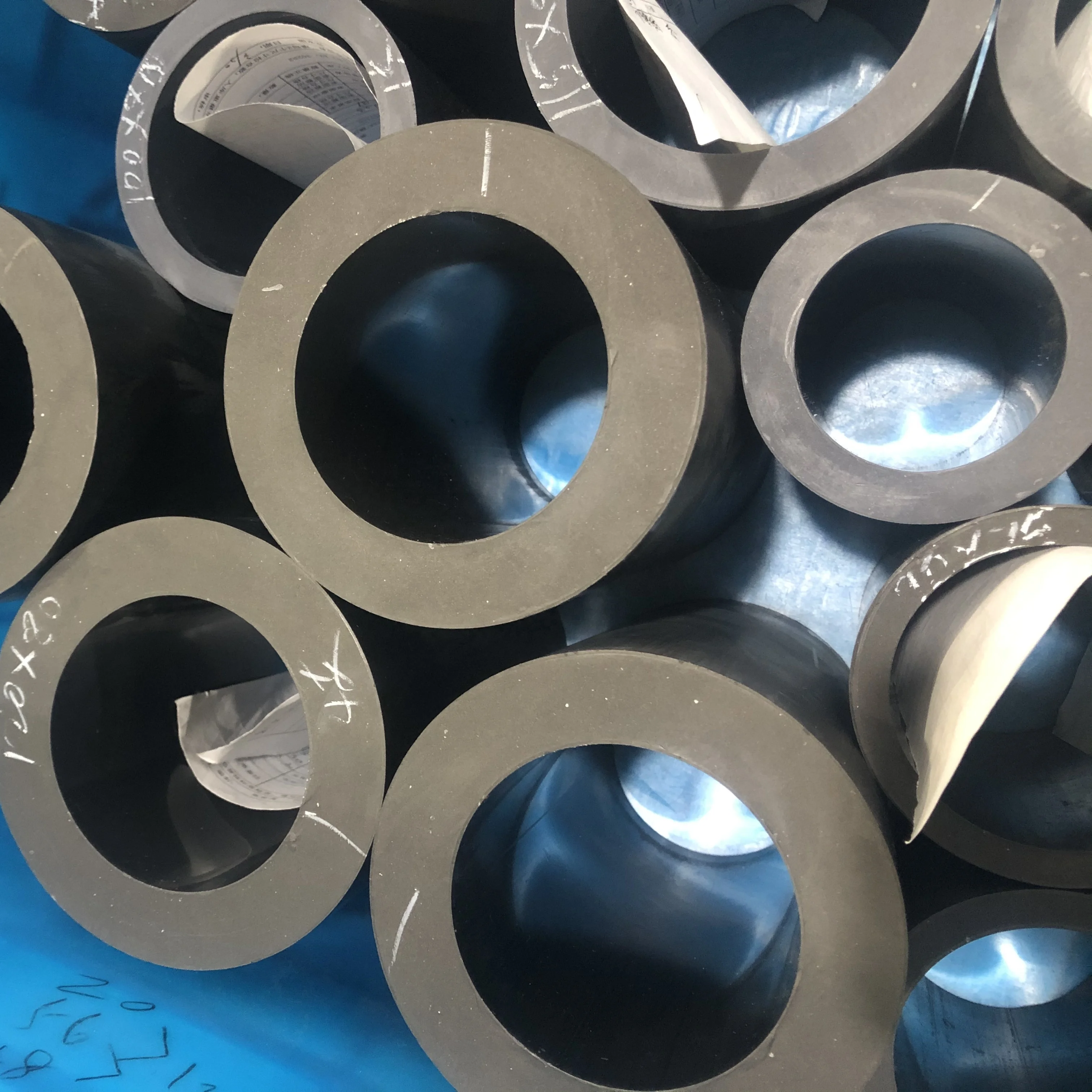 PTFE Plastic Teflon Modified Round Rod PTFE Rod Filled with Carbon Glass Fiber Graphite and Bronze Heat Chemical resistant