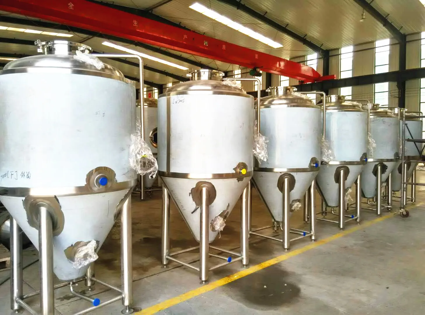 micro beer fermenting equipment stainless steel fermentation tank 100L 200L 300L 500L for industrial beer brewing brewery