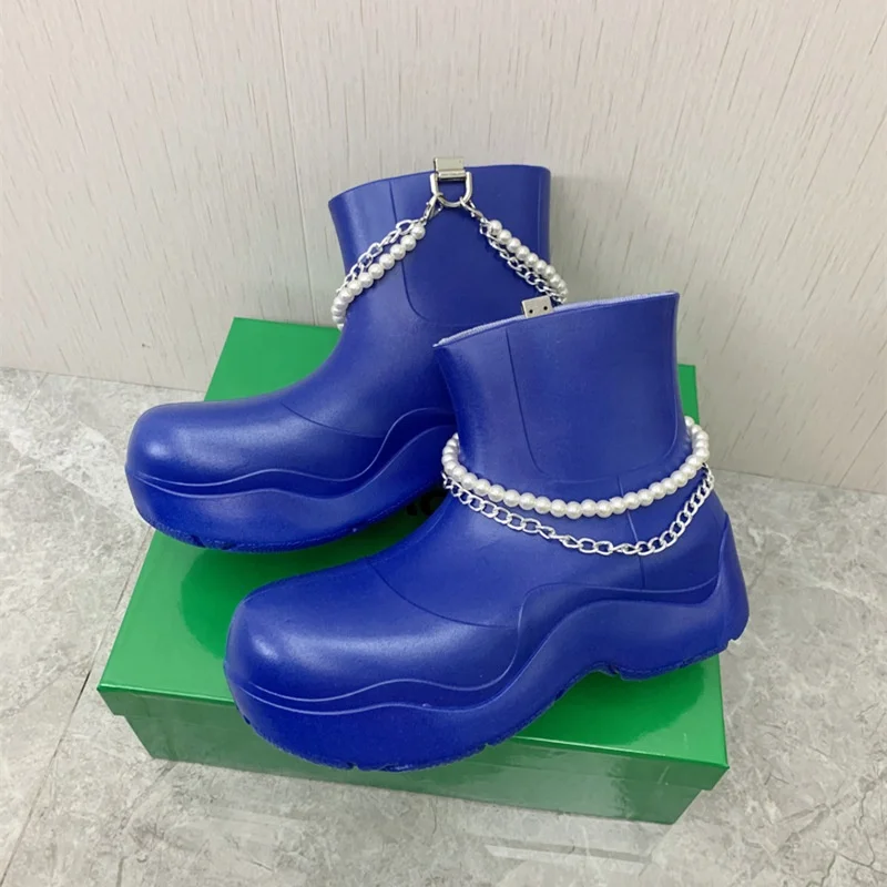 fashion Cool Branded Fancy Rain Boots Pearl Chain Decoration Designer Women Ankle Thick Sole Boots