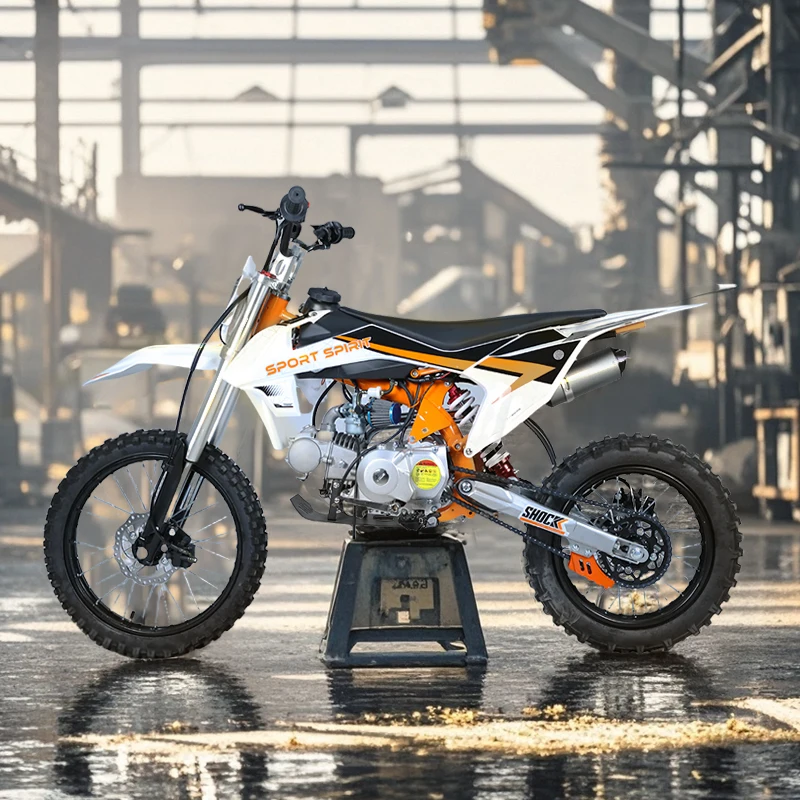 Wholesale Adult 4L Large Capacity Fuel Tank Gasoline Motorcycle With a Range of 200km Two-Wheeled 125cc