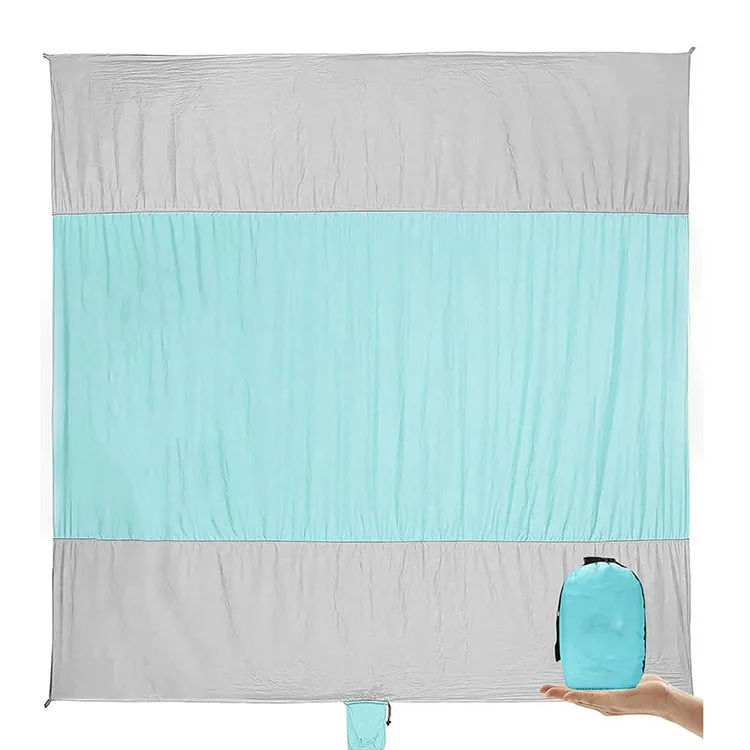 Sand-proof Beach Picnic Blanket Waterproof Extra Large Beach Mat Durable Foldable Padded Beach Mat with Bag