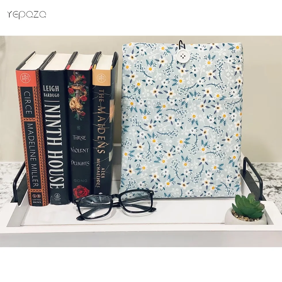 Premium quality soft custom design sublimation print reusable padded book sleeves protectors with outside pockets for pen