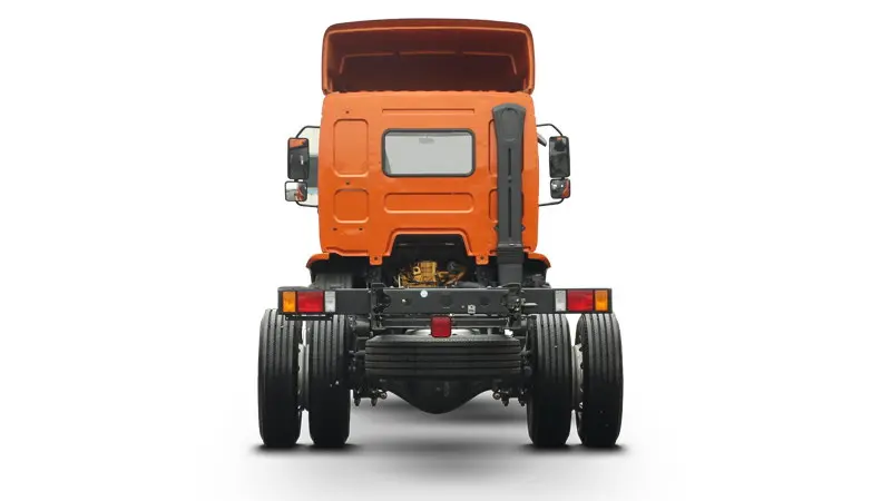 Chenglong M3 4X2 экспресс-транспортировка двигатель Yuchai грузовик морозильник на
