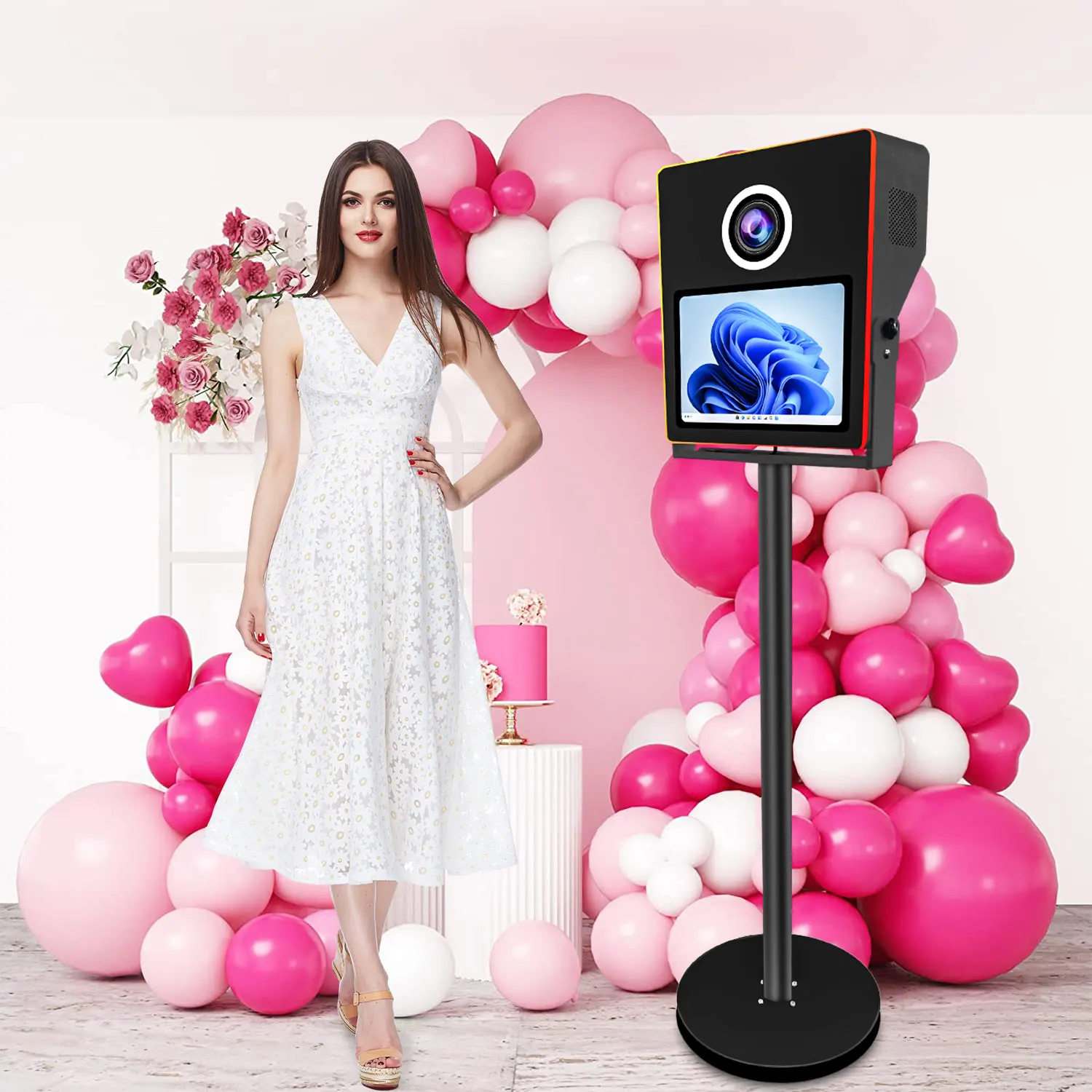 Elegant Column Dslr Photo Booth 15.6 Inch Touch Screen With Selfie Magic Photo Booth And With Flight Case