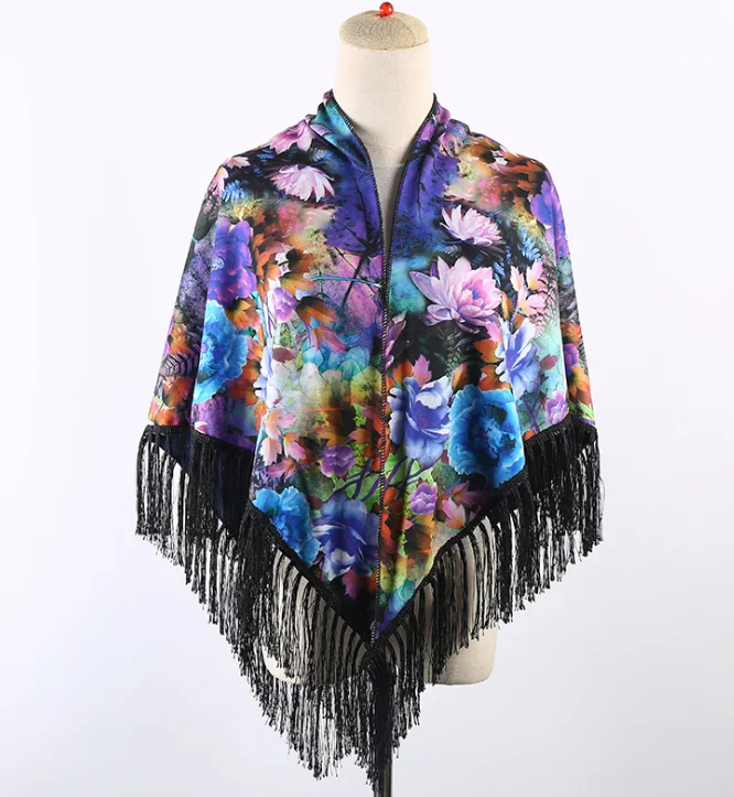 
2021 wholesale fashionable cashmere feel triangle scarf with tassels 