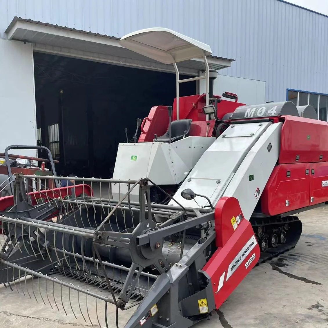 Farm Equipment Mini Combine Corn Harvester machine with Wholesale Price