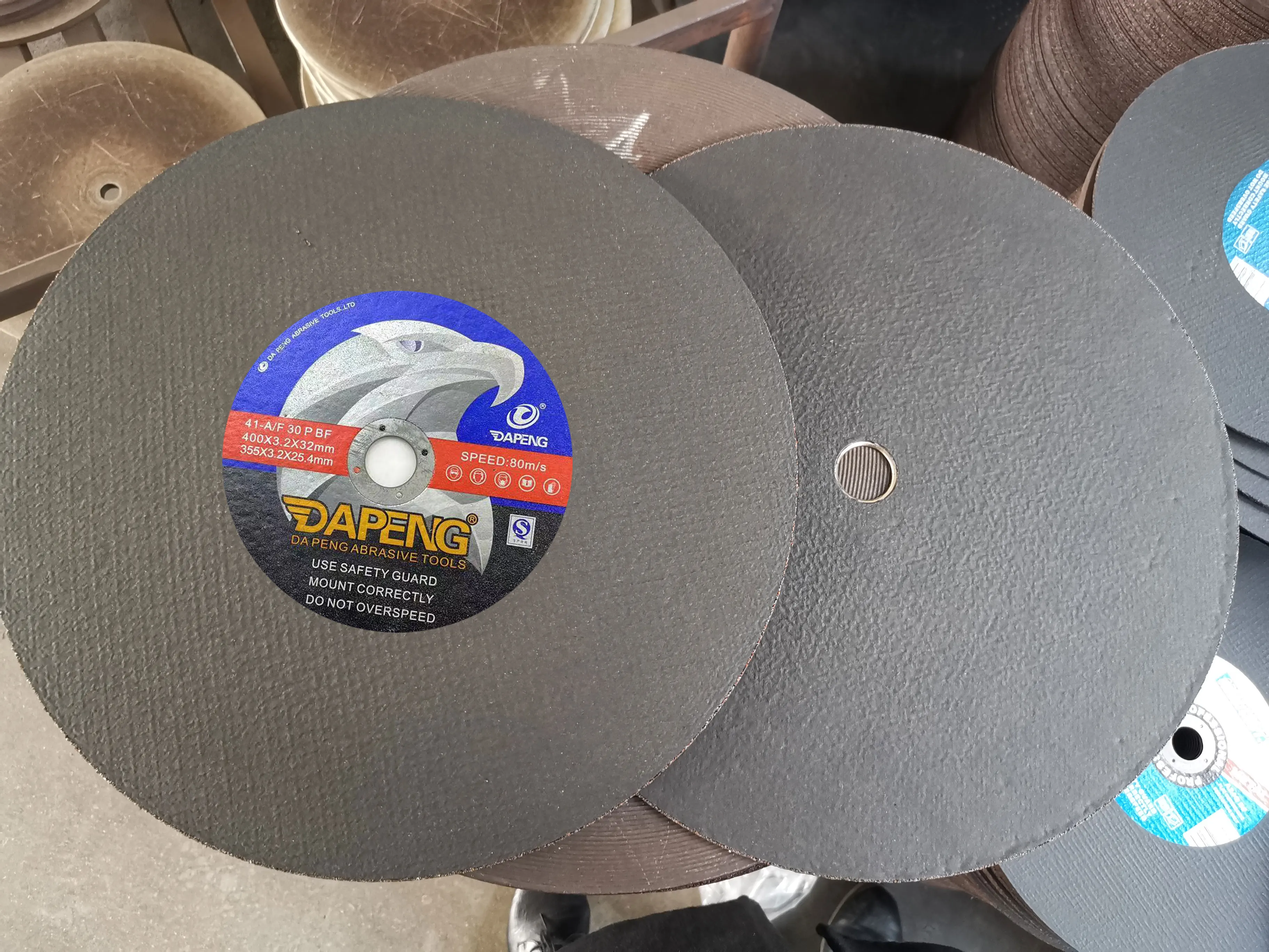 Cutting Wheel Abrasive Disc Grinding Wheel for Metal Inox Stone From China Manufacturer EU Standard MPA EN12413