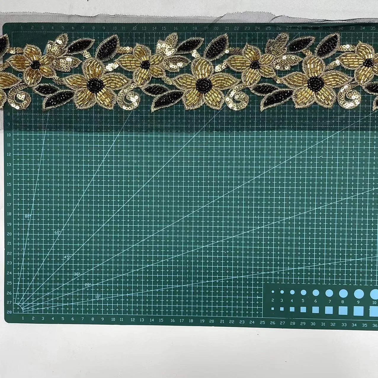 New arrival 2colors mix colors gold silver applique glass seed bead embroidery lace trimming