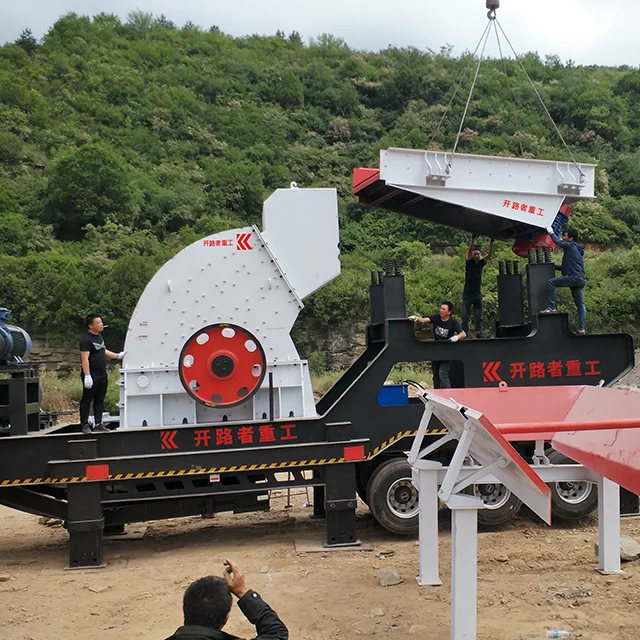 Stone Crusher Machine Limestone Crushing Machine Rock Crusher Mobile Tire Type Hammer Crusher Station