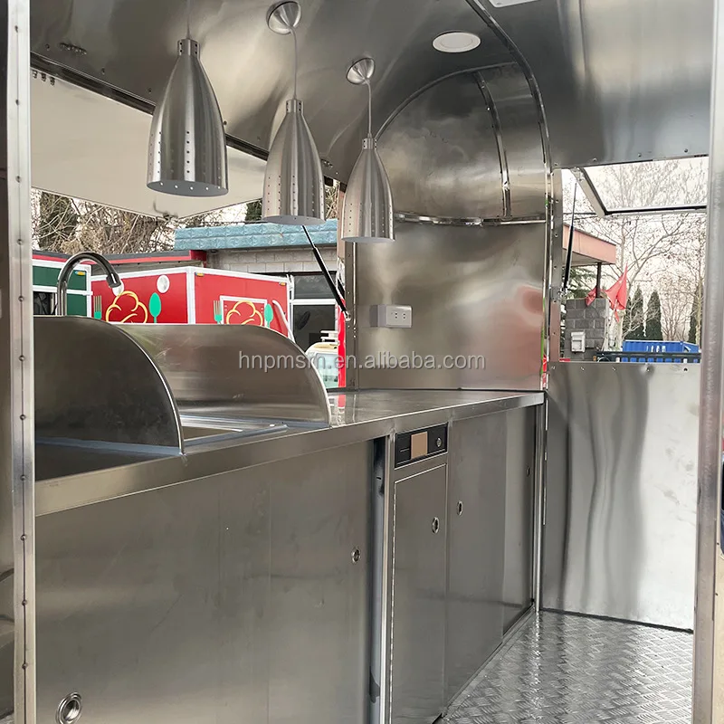 China Big Factory Good Price Luxury Food Truck Highly Recommended Mobile Bar Trailers Fully Equipped Road Catering Trailer