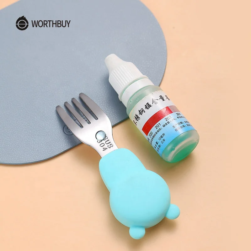 WORTHBUY Carton Pilot Tableware For Kids 18/8 Stainless Steel Spoon Fork Dinnerware Set With Silicone Handle Kitchen Dinner Set