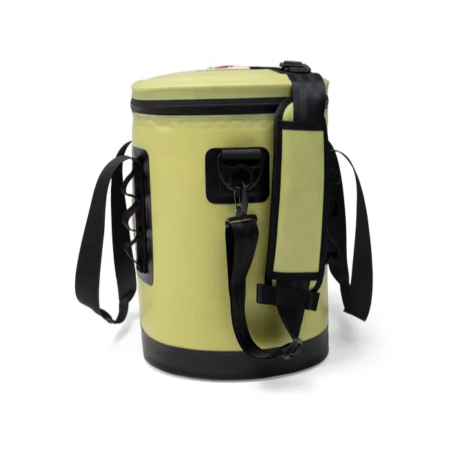 Hot Sale 30CAN Beach Travel Shoulder Waterproof Soft Insulated Thermal Cooler Bag For Drink Beer Can