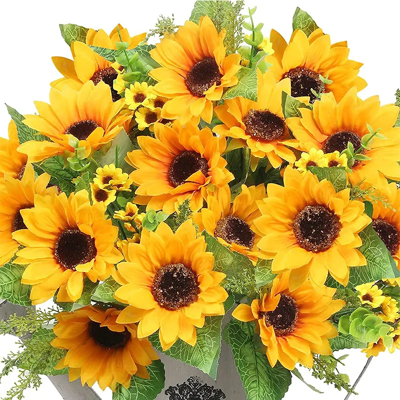 Artificial Flower Yellow Silk Sunflower Bouquet Decoration Outdoor Flower Arrangement Artificial Sunflower