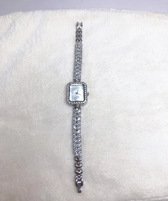 Luxury Crystal Watch Fashion Quartz Watches Ladies Wrist Watches Stainless Steel Female Glass Women Customised Rectangle 2024