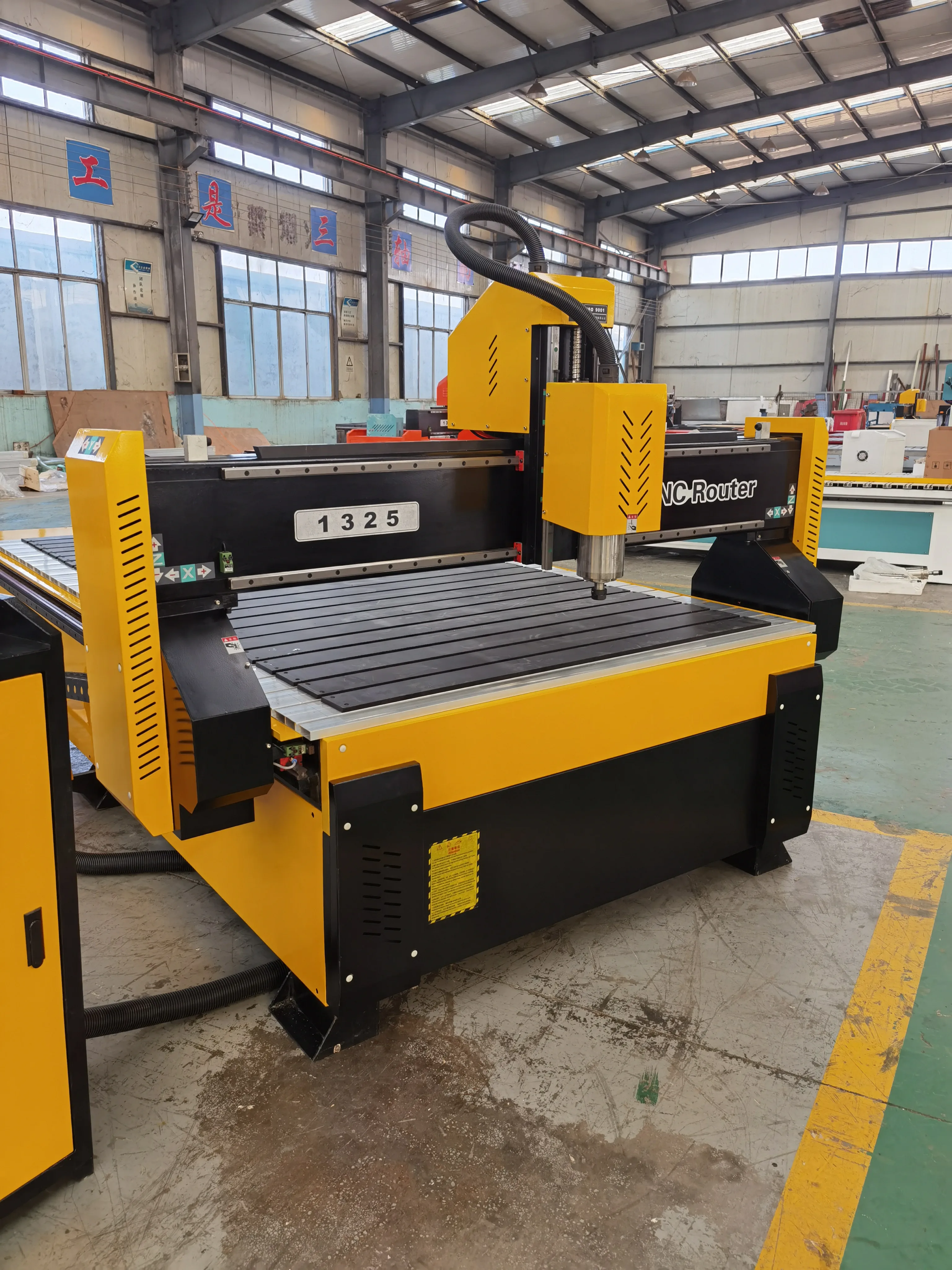 3D CNC Router Machine 1325 1530 3 4 5 Axis Door Kitchen Cabinet Furniture Making CNC Routers For Furniture