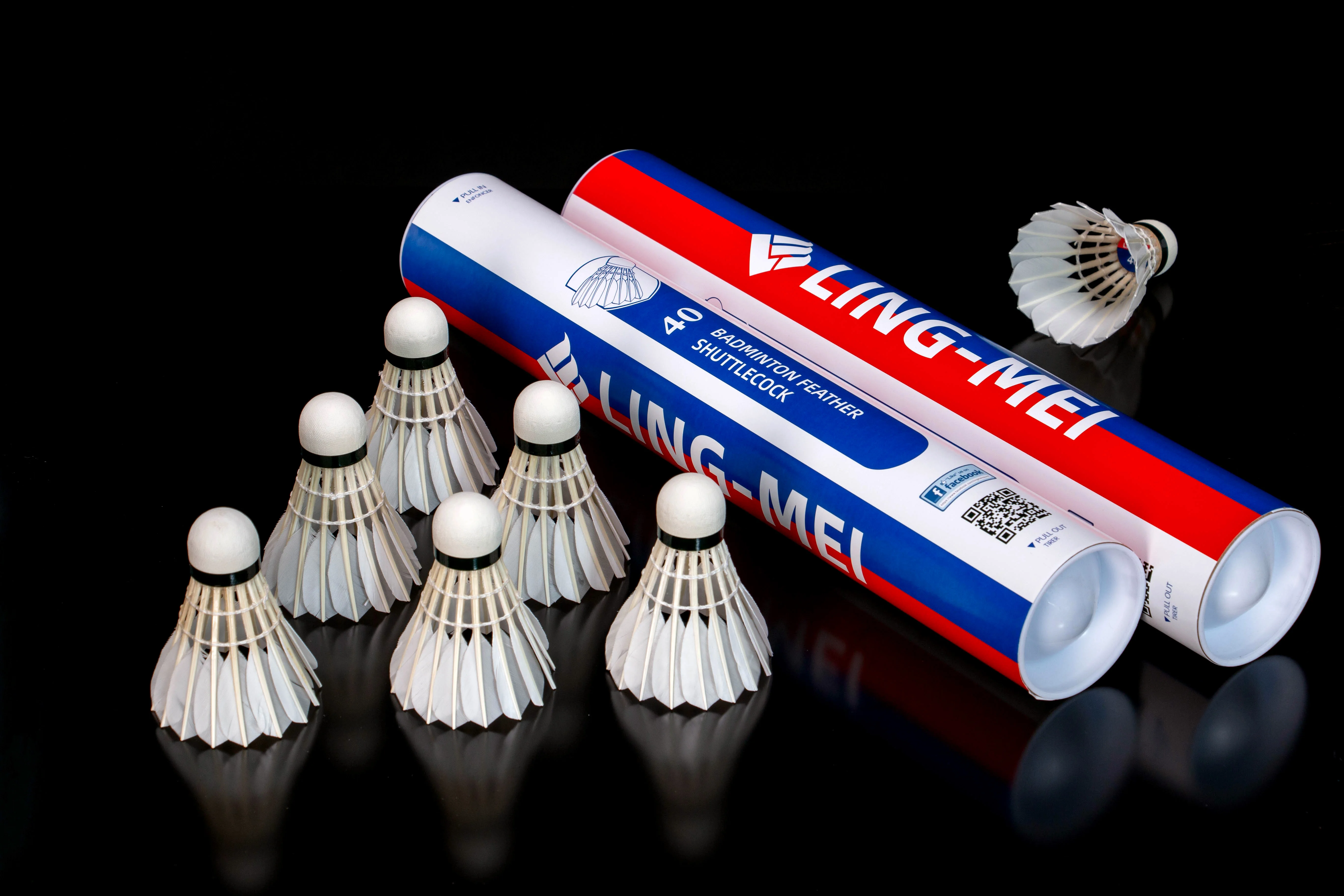 Hot Sale In USA Philippines Vietnam Badminton Shuttlecock Shuttles Ball Goose Duck Feather LINGMEI-40 For Tournament Training